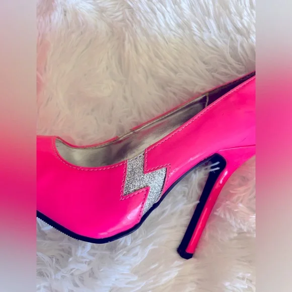 Ellie 80s/rocker heels, size 7 - Picture 2 of 14